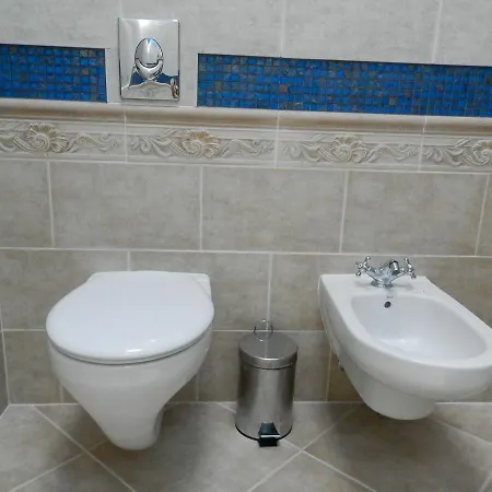 Oda ve Kahvaltı Nagyret Panzio Eğri