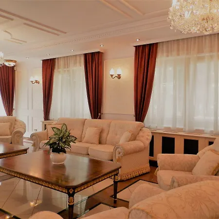 Nagyret Panzio Eger