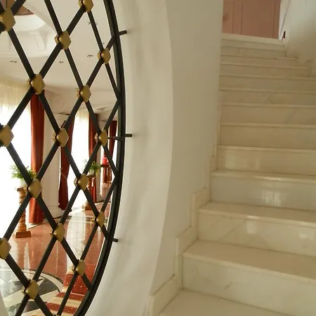 לינה וארוחת בוקר Nagyret Panzio אגר