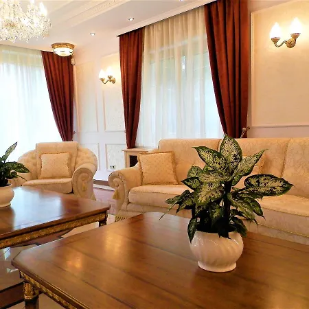 Nagyret Panzio Bed & Breakfast